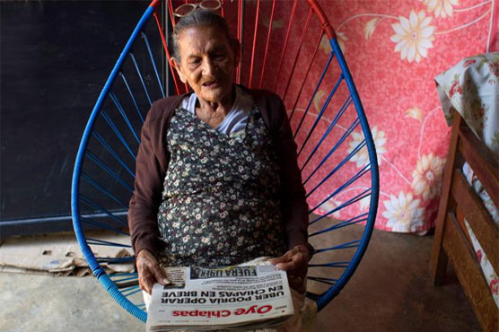 At 96, Mexican woman fulfills dream: going to high school