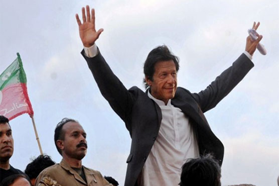 Imran Khan arrives in Lahore, will visit membership camps