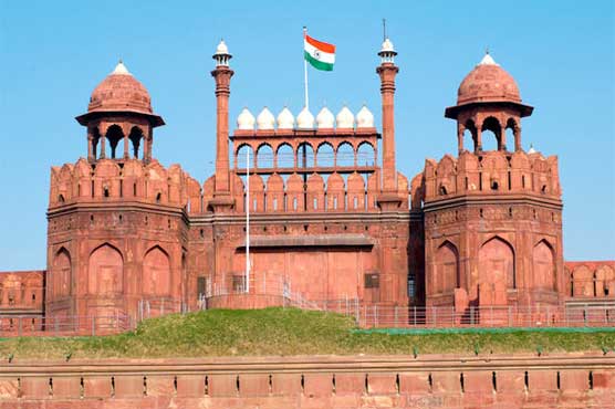 Opposition decries leasing of Red Fort to Dalmia group