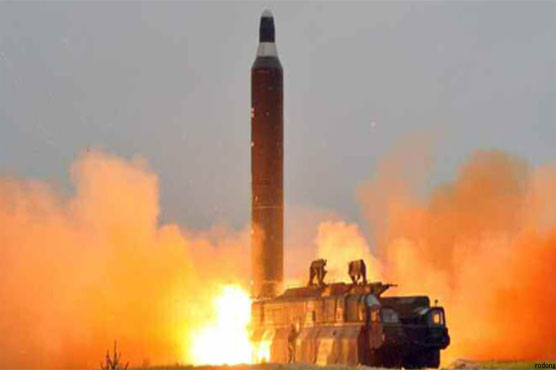 N. Korea offers to shut nuclear test site in May, invite US experts