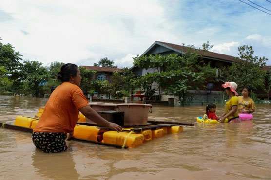 Fears grow as flooding displaces 150,000 in Myanmar