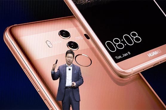 China's Huawei eyes smartphone summit after passing Apple