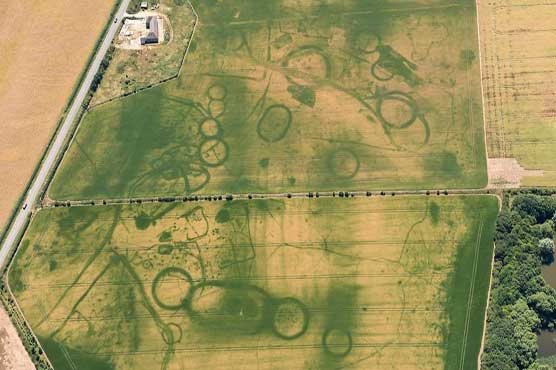 Scorching weather helps uncover archeological sites around Britain