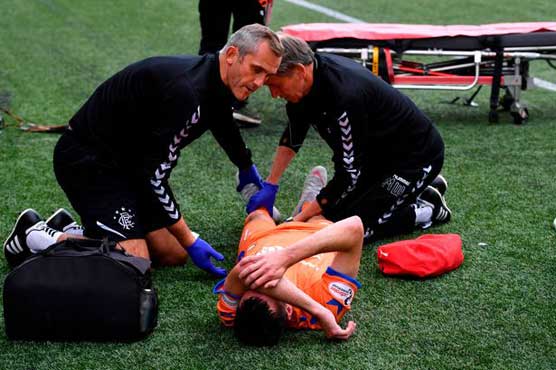 Gerrard wants plastic pitches banned after Murphy injury