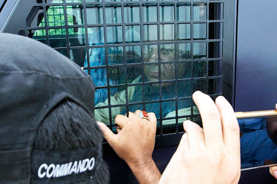 Accountability court resumes hearing of Al-Azizia, Flagship references