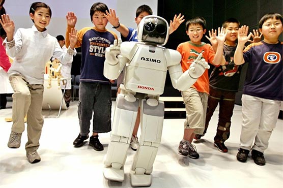 Must do better: Japan eyes AI robots in class to boost English