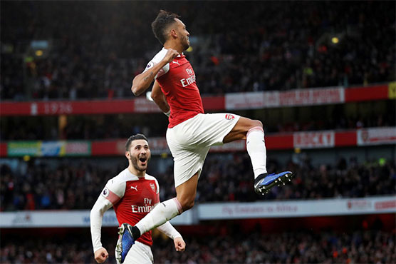 Aubameyang stars as Arsenal fightback stuns Spurs