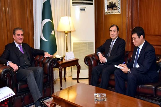 Pakistan, China agree to resolve regional issues through joint efforts 