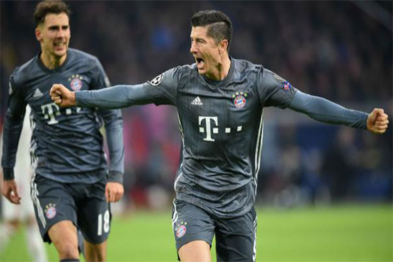 Bayern top group after six-goal thriller at Ajax