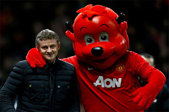 Solskjaer talks tough as he vows to get best out of Pogba at Man Utd