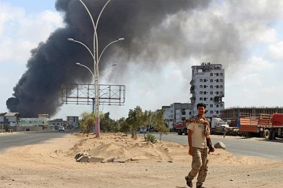 Separatists pin down Yemen government as aid hangs in balance