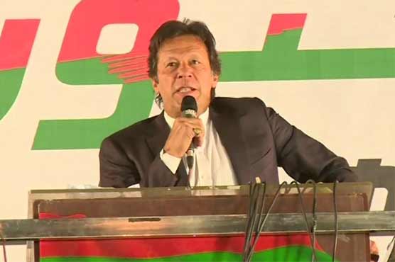 Imran Khan violates ECP code, participates in NA-154 Lodhran rally