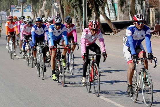 Pakistani cycling team leaves for Malaysia