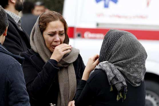 Iran postpones hunt for plane lost in mountain blizzard