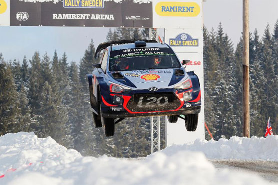 Snow king Neuville wins Rally of Sweden