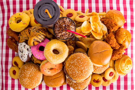 Highly processed foods tied to higher cancer risk