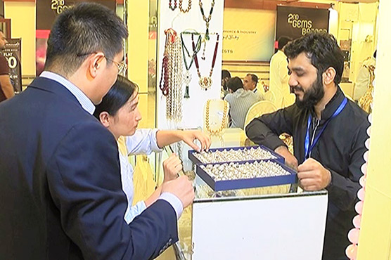 All that glitters: Karachi hosts second edition of 'Gems Bazaar'