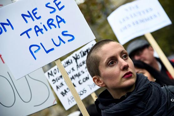 More than 1 in 10 French women raped: poll