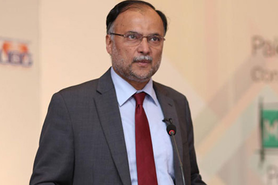 Sharifs not in Saudi for deal with establishment, Ahsan Iqbal denies reports