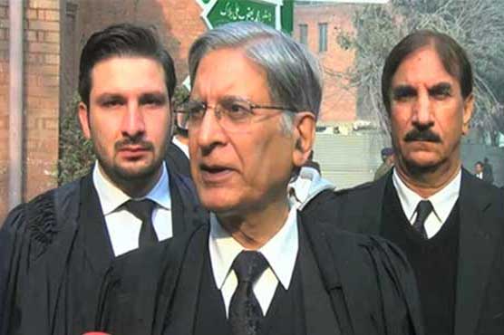 All is not well between Sharif brothers, claims Aitzaz Ahsan