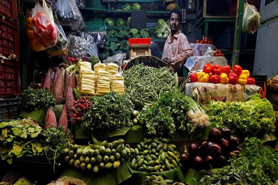 As millions go hungry, India eyes ways to stop wasting $14 billion of food a year