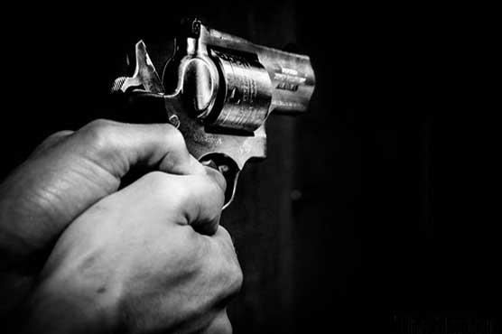 Shopekeeper gunned down for resisting dacoity bid in Karachi's Sadar market