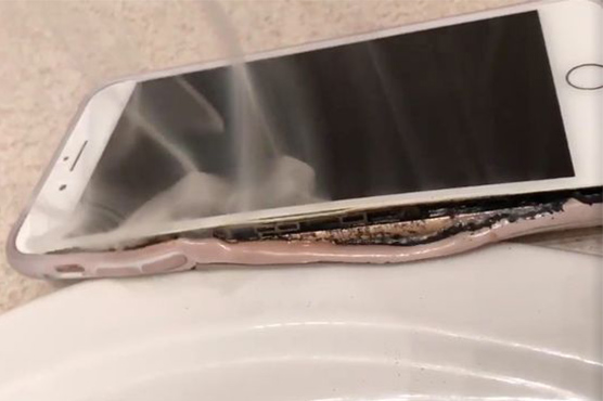 Smoking iPhone battery causes evacuation in Zurich store