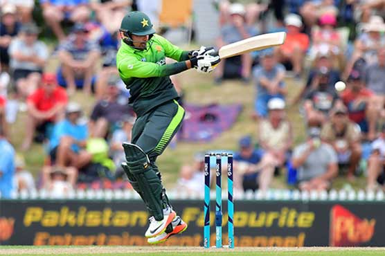 Pakistan lost golden opportunity to square series, says dejected Shadab