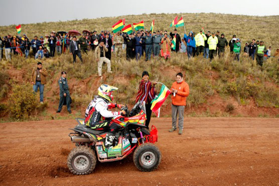 Rallying: Dakar racers caught up in La Paz street protests