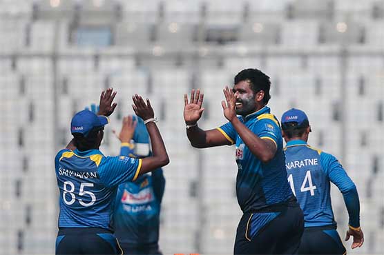 Perera helps Sri Lanka dismiss Zimbabwe for 198