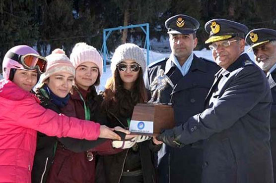 Gilgit-Baltistan skiers lift Saadia Khan Ski Cup