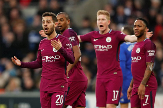 Football: Man City keep quadruple dream alive, Chelsea also through