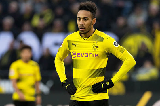 Aubameyang joins Arsenal for record fee
