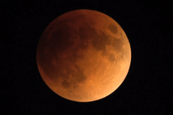 #SuperBlueBloodMoon spotted in parts of Pakistan