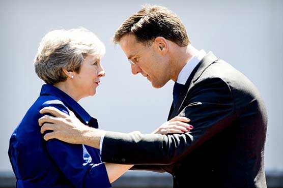 British PM meets Dutch counterpart in key Brexit week