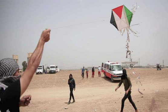 Israel closes Gaza goods crossing over Palestinian arson kites