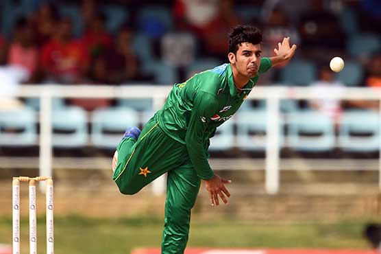 Imam and Shadab propel Pakistan to crushing victory over Zimbabwe