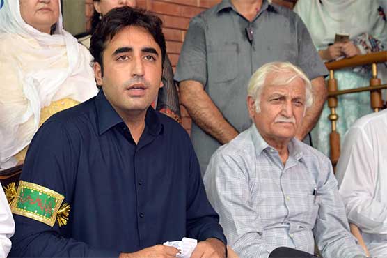 Bilawal condemns foul language in politics
