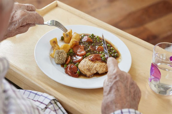 Eating dinner earlier could reduce cancer risk