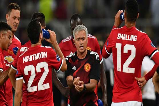 Mourinho frustrated with under-strength United squad