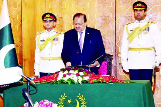 Caretaker cabinet to take oath today