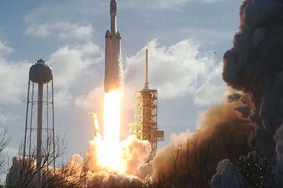 SpaceX delays plans to send tourists around Moon: report