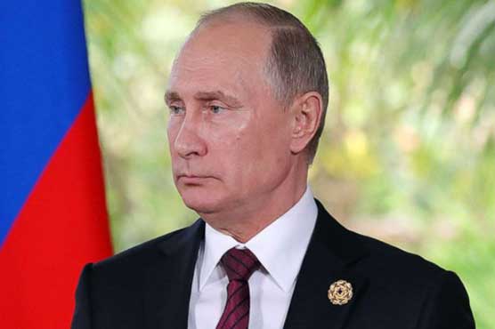 Putin dismisses G7 criticism as 'babbling', calls for cooperation