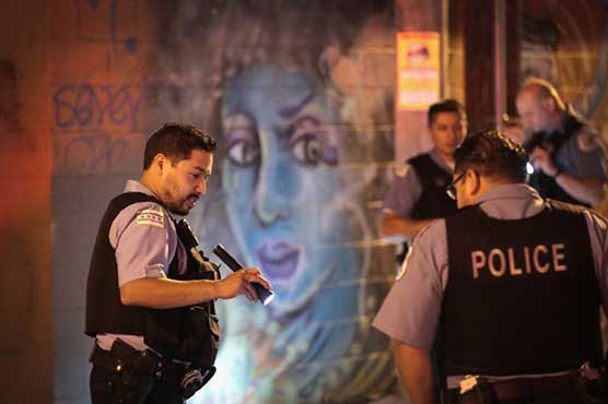 Social media fanning Chicago gang violence: study