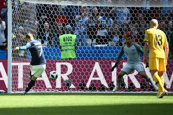 Griezmann hits historic VAR penalty as France squeeze past Australia