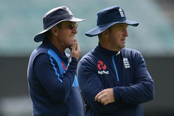 Bayliss backs Farbrace to succeed him as England coach