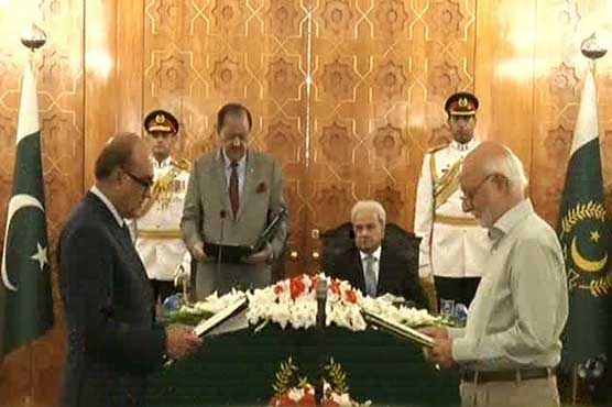 Two more caretaker ministers inducted into federal cabinet