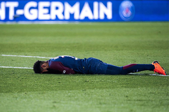 Brazil obsess over Neymar's injury with World Cup in mind
