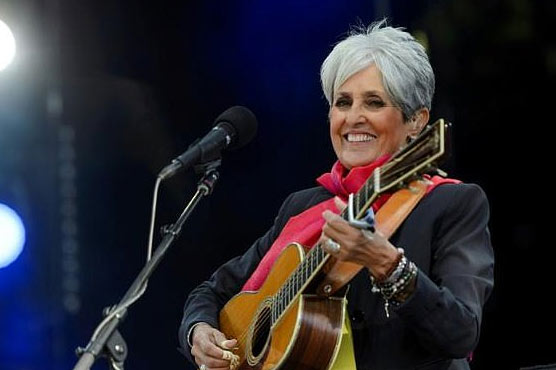 Veteran singer Joan Baez muses on Trump ... and Hitler