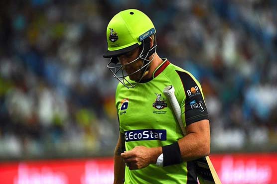 LIVE: Qalandars collapse in usual fashion to post target of 101 